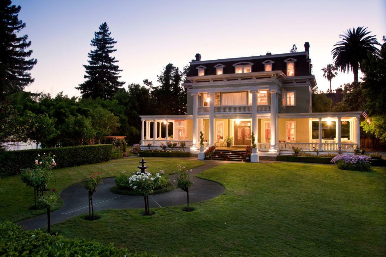 Bed & Breakfast Churchill Manor Napa